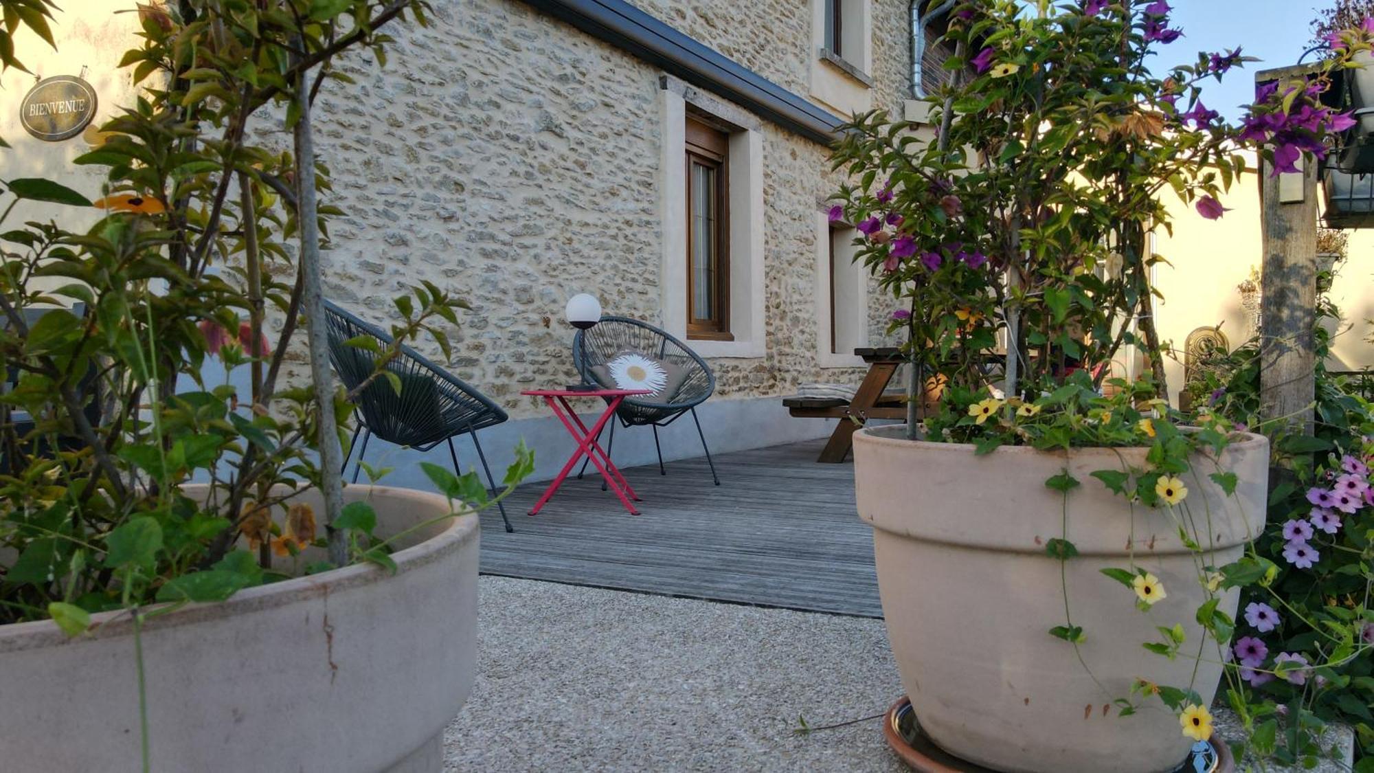 Pivoine Chambre D Hotes Fralignes Exterior photo